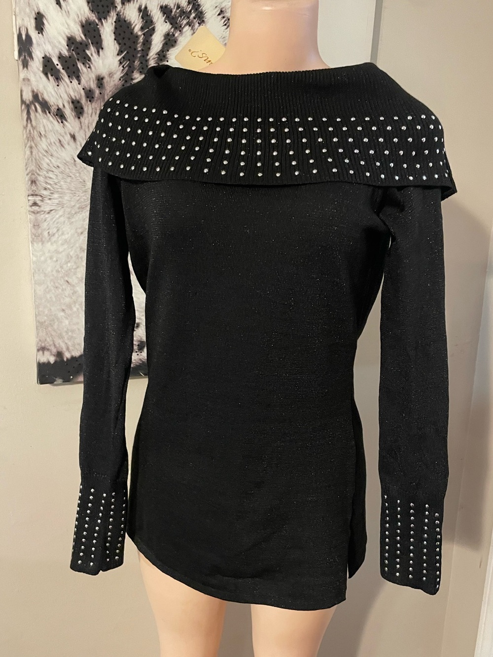 New questions Black Stud-Trim Off-Shoulder Knit Sweater folded collar Small